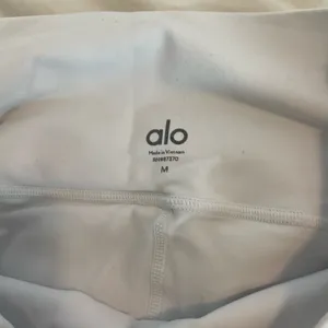 White Alo flare leggings thumbnail 3
