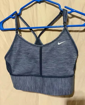 Nike sports bra thumbnail 1