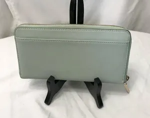 Kate Spade Light/Mint Green Full Zip Long Wallet EUC thumbnail 2