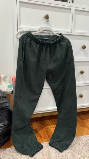 Brandy Melville Rosa Sweatpants Green thumbnail 2