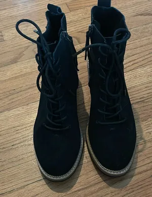 Tom’s Black Booties thumbnail 1