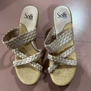 Sofft brand Pink Metallic Slip On Sandals size 7.5 thumbnail 2