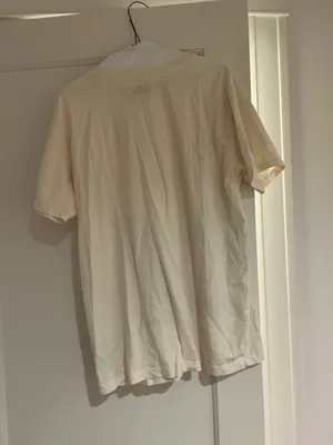 Hollister Barbie T-Shirt thumbnail 2