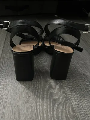 a new day Black Square-Toe Block Heel Ankle-Strap Sandals thumbnail 4