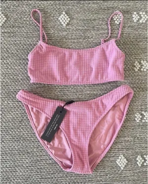 Triangl swim suit bikini set  thumbnail 2