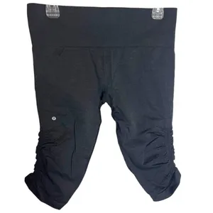 Lululemon Women's 10 In The Flow Crop Leggings Solid Charcoal‎ Scrunch Yoga thumbnail 4