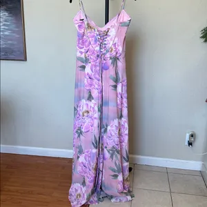House‎ of CB ‘Seren Pink Floral Floral Lace Back Maxi Dress NWOT Size L A-C thumbnail 3