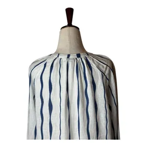 Rails Brielle Shirt Women Small White Blue‎ Wavy Stripe Linen Blend Tie Neck Top thumbnail 5