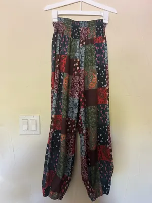Shein Pants Patchwork Print thumbnail 3
