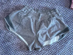 Lululemon Hot Hot Shorts thumbnail 4