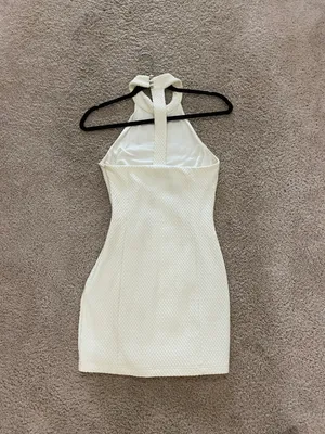 Bebe White Bodycon Dress - Homecoming / Formal Dress thumbnail 4