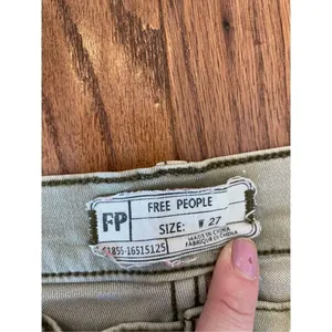 Free people green skinny jeans size 27 thumbnail 6