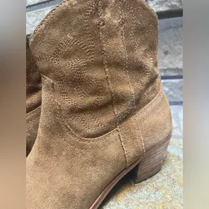 Dolce Vita Solow Suede Pointed Toe Cowboy Western Boots Suede Brown Tan 7.5 thumbnail 5