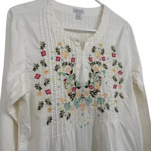 Relativity Womens White Cotton Embroidered Pintuck Long Sleeve Peasant Blouse S‎ thumbnail 2