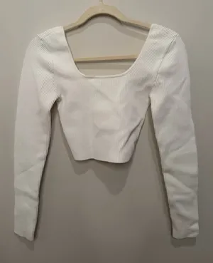 Babaton Aritzia White Ribbed Square Neck Long Sleeve Crop Top Small 113234 thumbnail 1