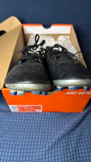 The Nike Tiempo Legend Soccer Cleats thumbnail 9