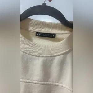 cream crop sweater thumbnail 2