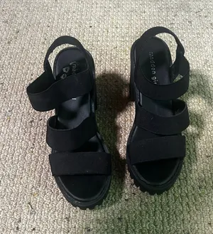 Strappy Platforms 7.5 Madden Girl thumbnail 1