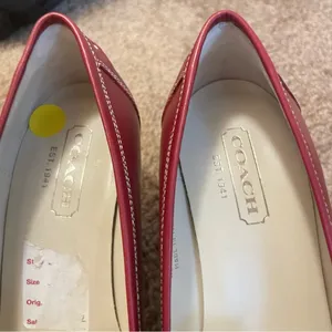 Coach Cicely Heel Loafers Womens Size 7 B Cherry Red Leather Stacked 2 3/4 Heel thumbnail 3