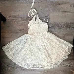 Abercrombie & Fitch Cream Floral Lace Halter Mini Dress - Size XS thumbnail 3