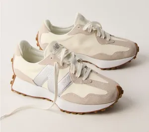 New Balance 327 Women’s Sneakers thumbnail 1