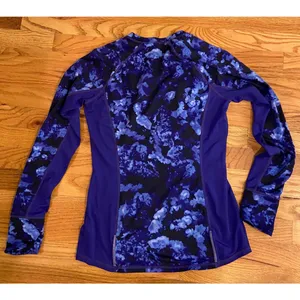 Athleta Runway long sleeve top‎ S running jogging thumb holes Style 964270 thumbnail 2