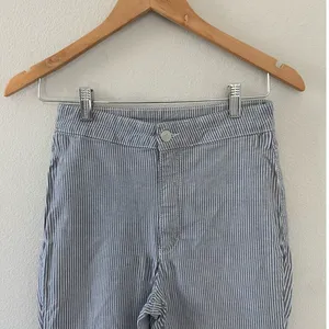 FREE PEOPLE Blue‎ White Striped Skinny Slim Leg Pants thumbnail 2