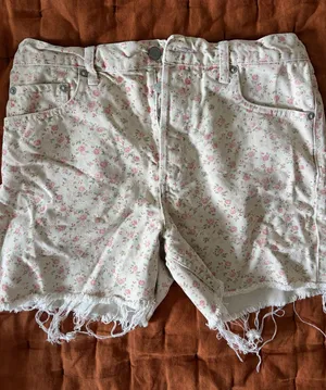Boyish shorts thumbnail 1
