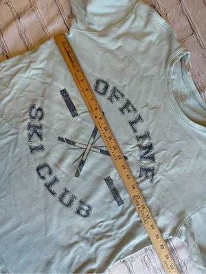 Off-Line By Aerie Graphic Sweatshirt Pullover Lightweight Skiing Ski Club Medium thumbnail 4