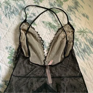 Victoria’s Secret Black Lace Teddy Cross Back Deep V S thumbnail 7