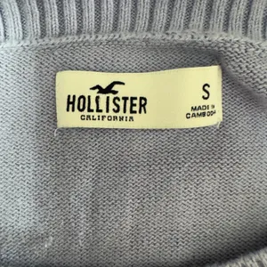 3227 | Hollister Psychedelic Floral Swirl Cropped Sweater Lavender Women S thumbnail 5