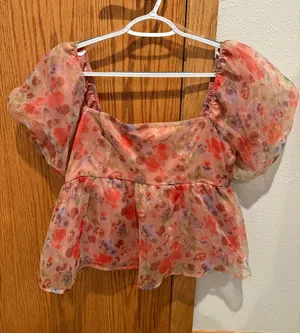 Boutique Short Sleeve Top thumbnail 1