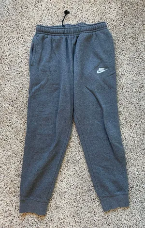 Nike Joggers thumbnail 1