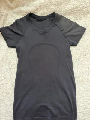 Lululemon Swiftly Tech thumbnail 1
