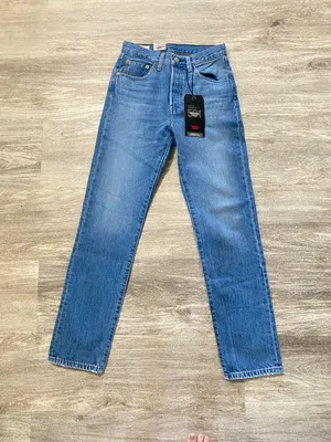 Levi's 501 Original Cropped Women’s Jeans thumbnail 1