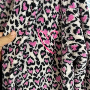Victoria’s Secret Heart Leopard Print Robe SZ M/L thumbnail 6