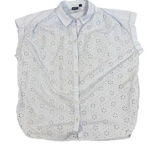 Gap Eyelet Blouse Womens L Light Blue Embroidered Button Front Cap Sleeve Top thumbnail 9
