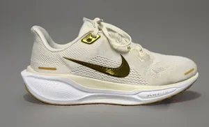 Nike Air Zoom Pegasus 41 Women's Running Shoes Light Pumice Metallic Gold Size 9 thumbnail 1