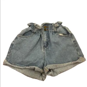 Princess Polly OPEN ROAD DENIM PAPER BAG SHORTS PALE BLUE thumbnail 2