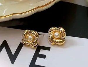 White pearl stud earrings for women thumbnail 3