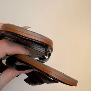 Steve Madden Haydn Hanna Leather Flat Slide Sandals Black Croc Slip On Size 7.5 thumbnail 6