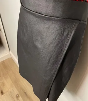 Charlotte Russe Asymmetrical Faux Leather Mini Skirt thumbnail 4