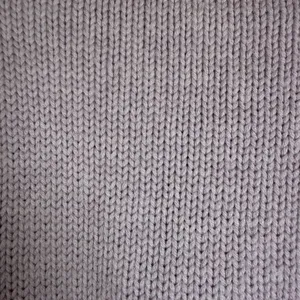 Amour Vert Women’s 100% Merino Wool Chunky Cable Knit Soft Sweater Lilac Sz XL thumbnail 8