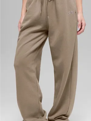 Alo Accolade Straight Leg Sweatpant thumbnail 1