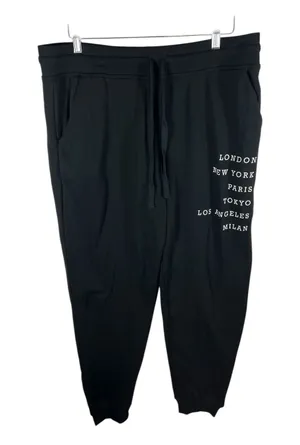 Zoe + Liv Womens XXL Ebony Black Global Cities Graphic Jogger‎ Sweatpants NWT thumbnail 1