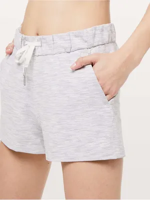 🍋 LULULEMON On The Fly Shorts 2.5” Size 12 W7AT0S thumbnail 5