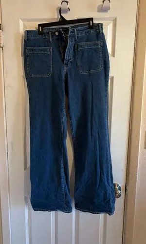 Free Assembly Women's High Rise Patch Pocket Flare Jeans thumbnail 1