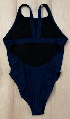 Nike One-Piece Swimsuit Women's size 14 (Large) thumbnail 3