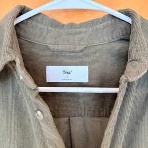 Tna Corduroy Button Down Shirt Womens 1 Olive Green Long Sleeve WRD3-2220-30 thumbnail 2