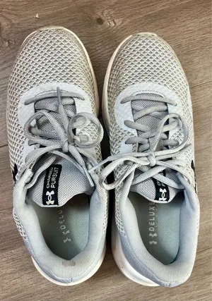 Women’s Sneakers Under Armour thumbnail 2